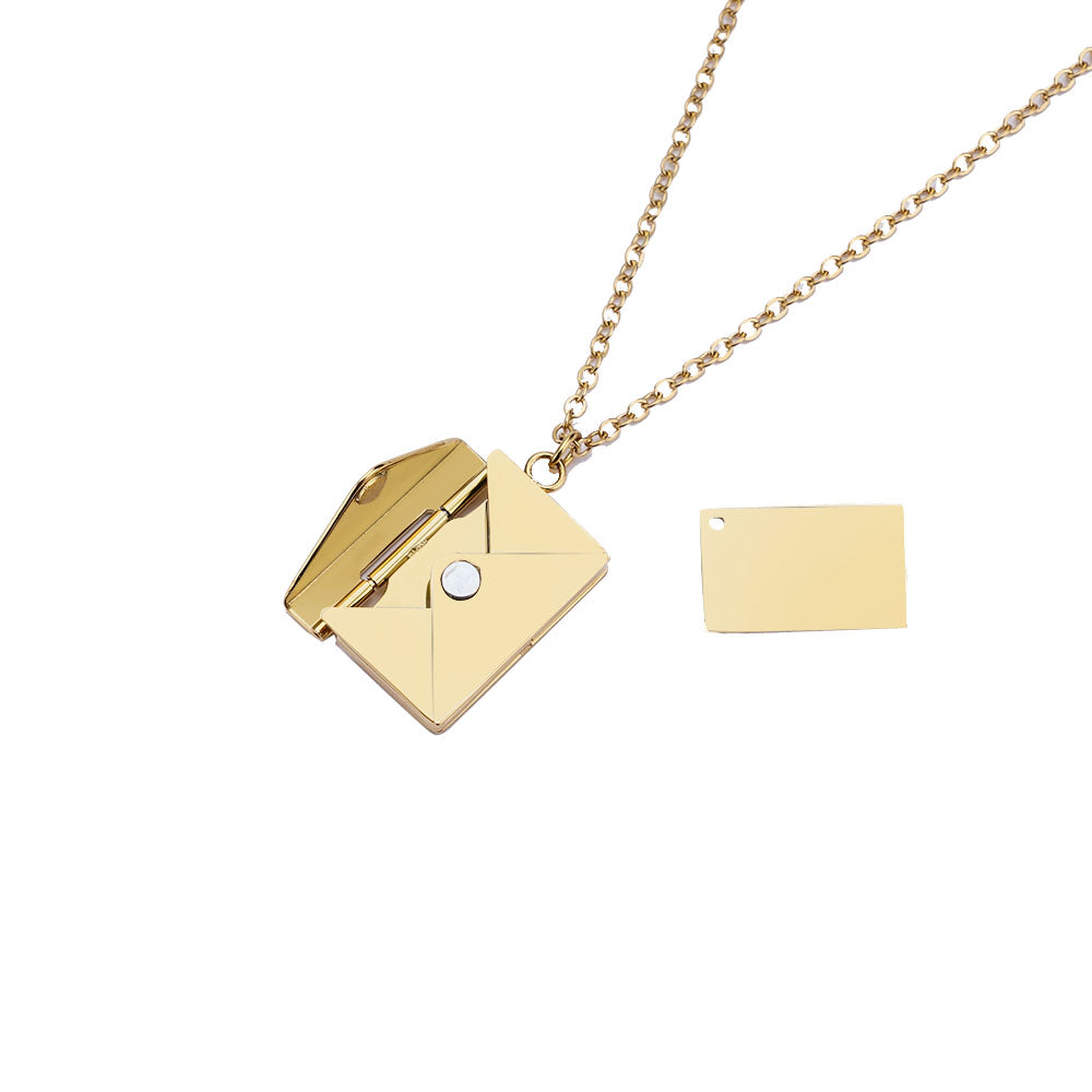 Collana con lettera d&