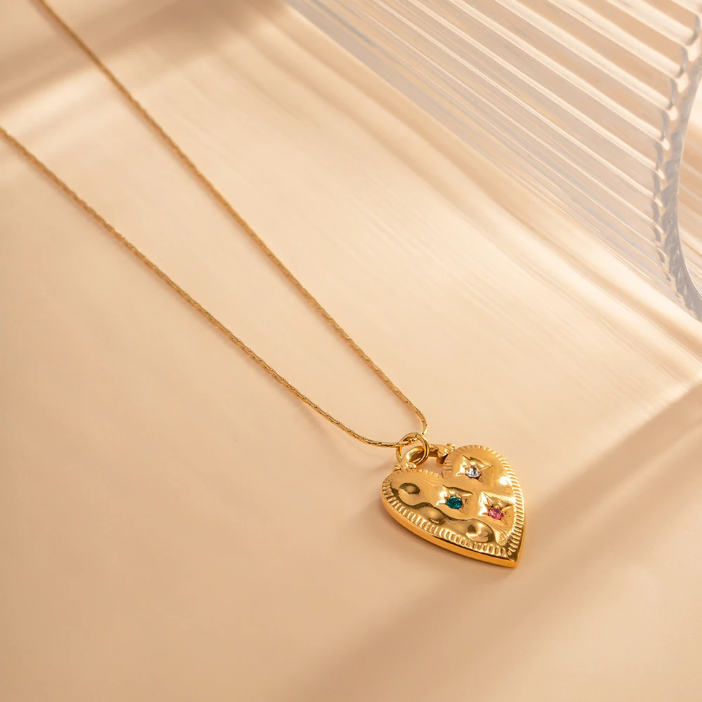 VelourChoker Collier