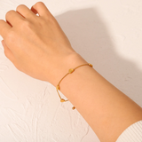 Braceletora