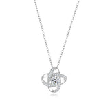 Collana con ciondolo infinito