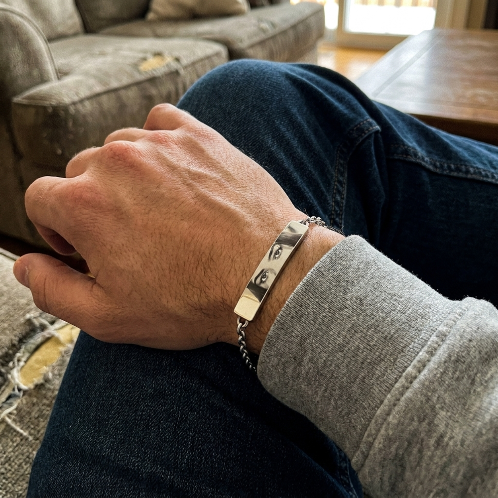 Collana con foto degli occhi personalizzata